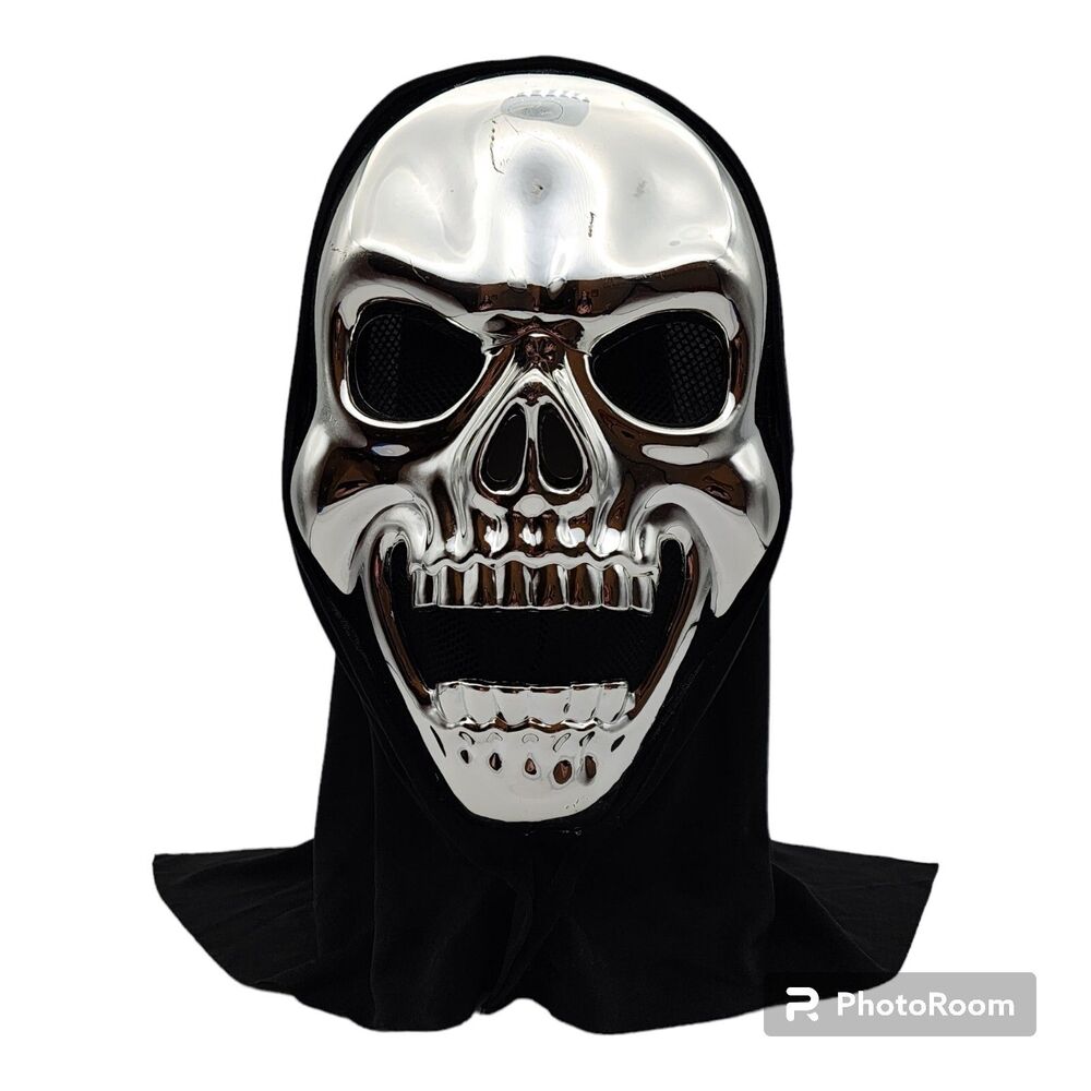 HALLOWEEN MASK Scary Silver Tone Skull Plastic with Cloth Pull Over Hood
